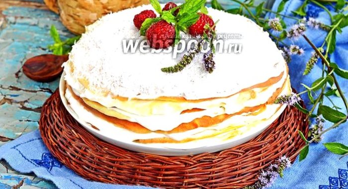 Блинный торт со сметанным кремом
