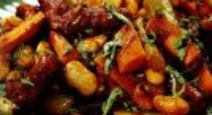 Марокканское рагу с колбасками