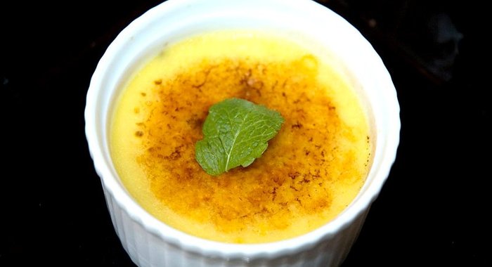 Черничный крем-брюле