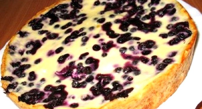 Пирог с черникой
