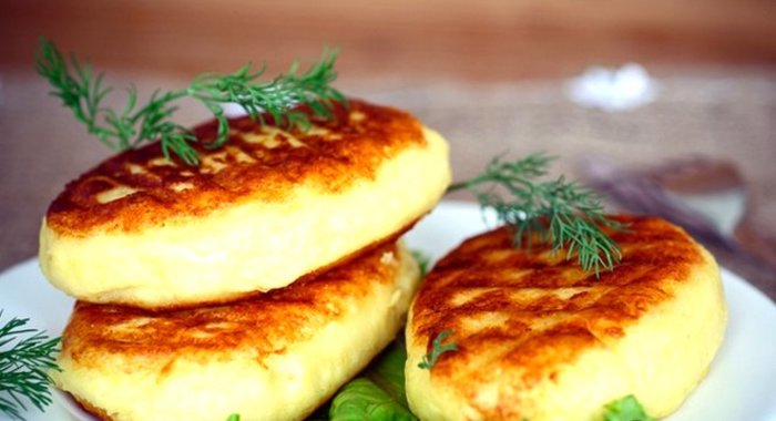 Картофельные котлеты с брынзой