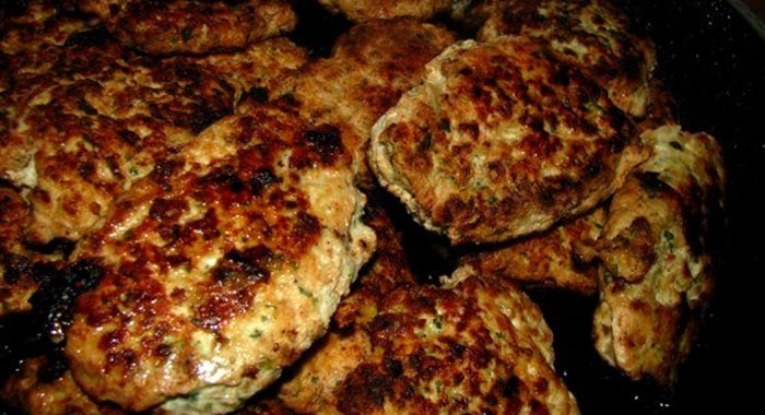 Куриные котлеты с перцем