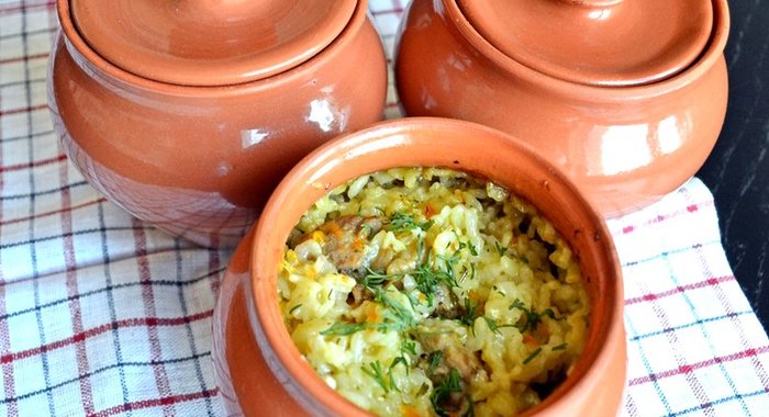 Плов в горшочке в духовке