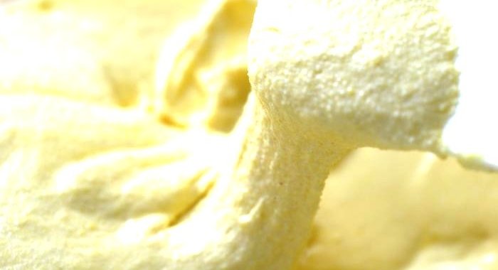 Лимонный крем с манкой