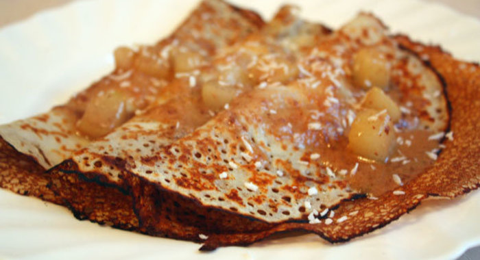 Рисовые блинчики с грушевым соусом