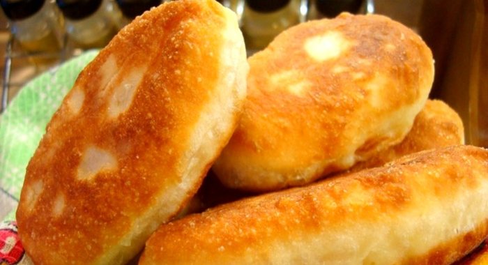 Пирожки с хурмой