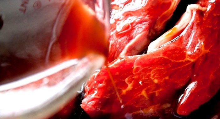 Брусничный маринад для шашлыка