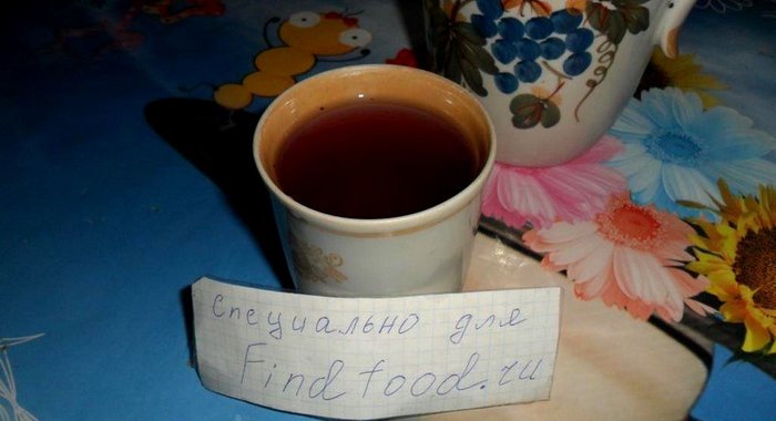 Землянично - черничный компот с яблоками