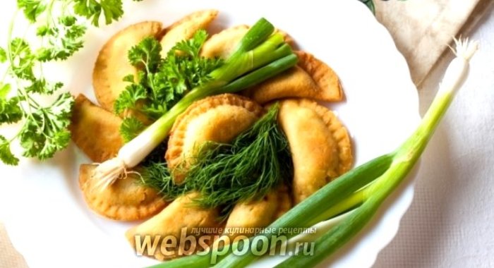 Пирожки с луком по-гречески