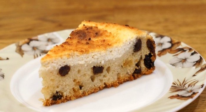 Пирожные с изюмом