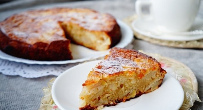 Шарлотка неправильная