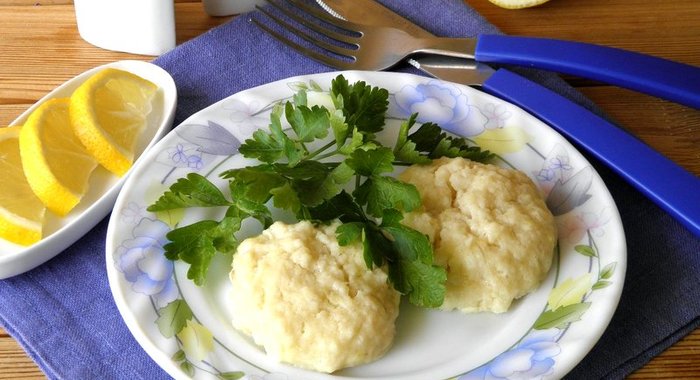 Рыбные котлеты на пару в мультиварке