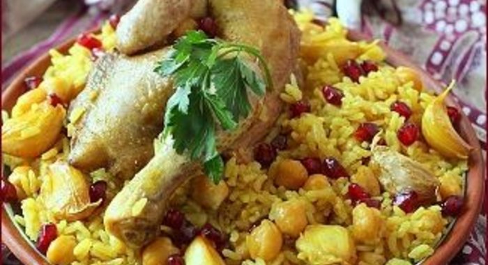 Плов с курицей и горохом нут