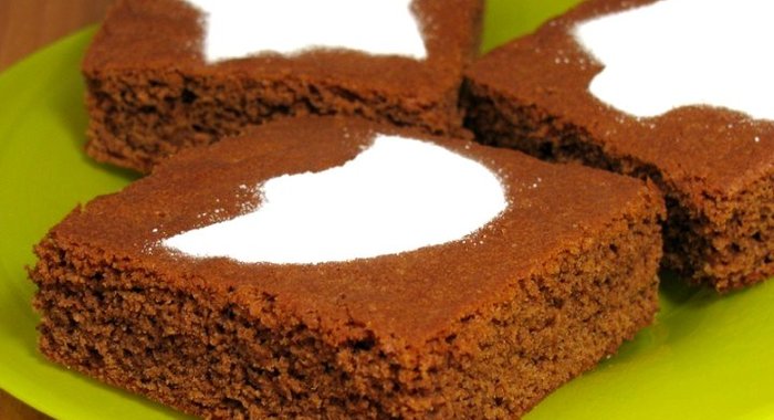 Шоколадное пирожное