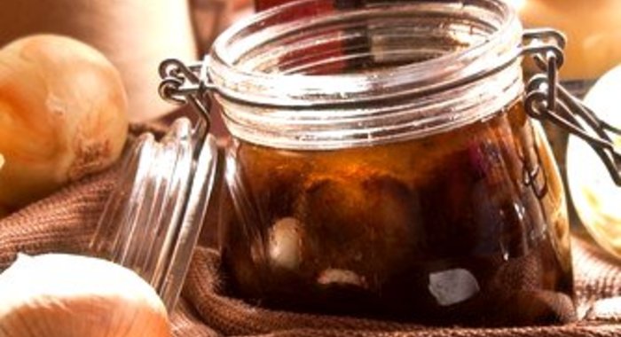 Маринованный репчатый лук