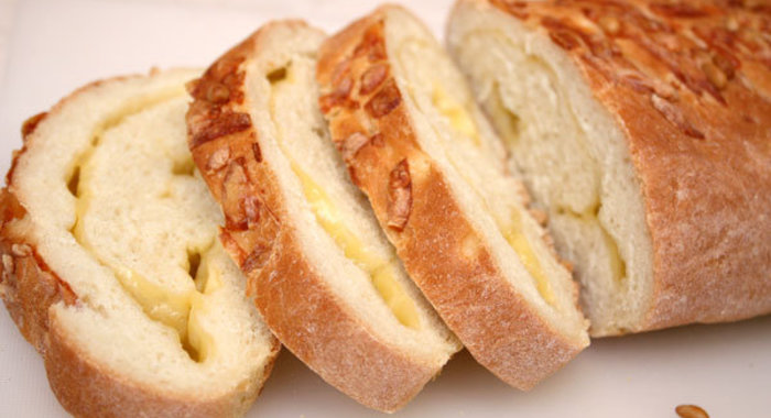 Сырный хлеб