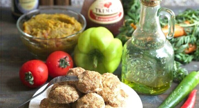 Диетические котлеты из индейки с кабачком