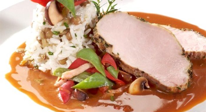 Соус красный (для рубленых котлет, рулета, жареного мяса, языка с горошком и др.)