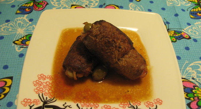 Мясные рулетики из говядины