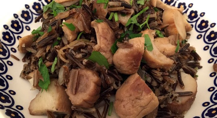 Диетическое ризотто из дикого риса с белыми грибами