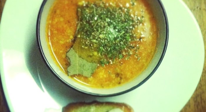 Томатный суп-пюре с авокадо