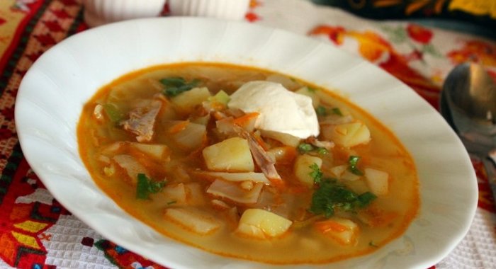 Щи из свежей капусты с репой