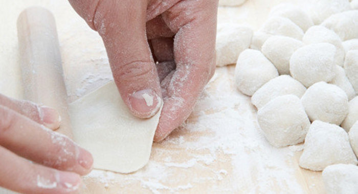 Простое тесто для вареников