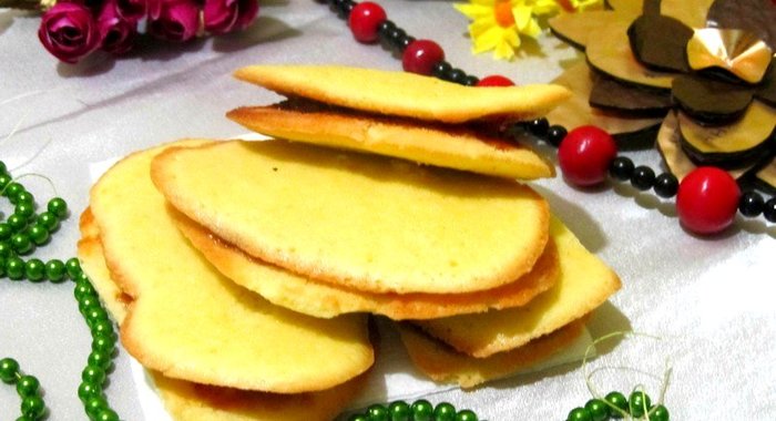 Бисквитное пирожное