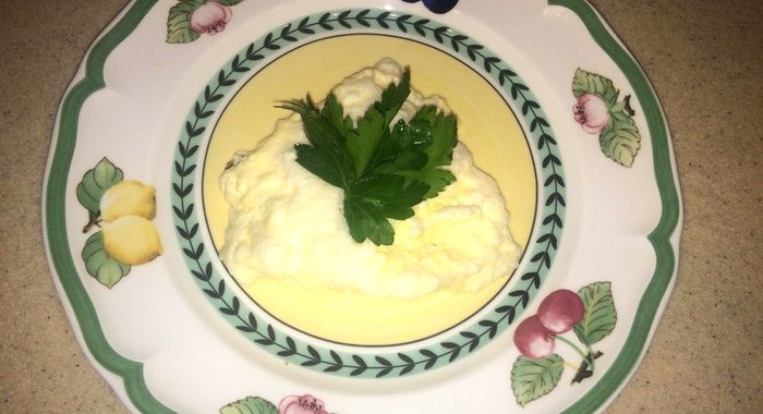 Французский омлет с сыром