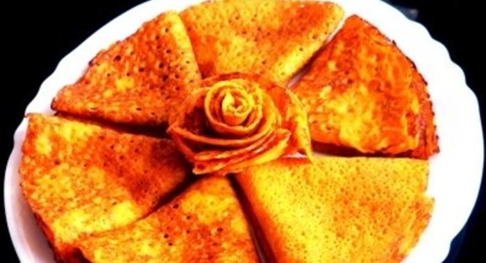 Тонкие блинчики с сырой тыквой