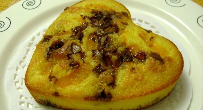 Кукурузный кекс с шоколадом и мандаринами