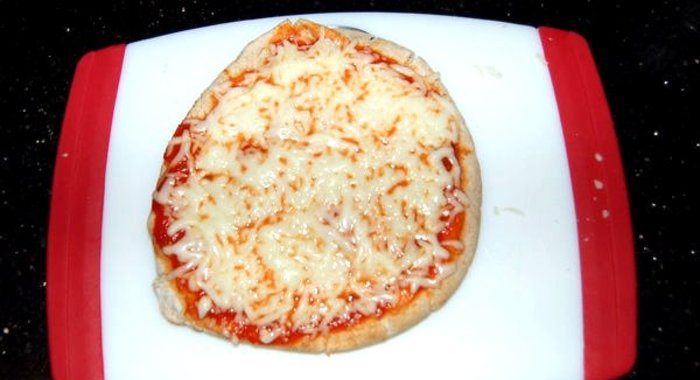 Пицца-минутка в микроволновке