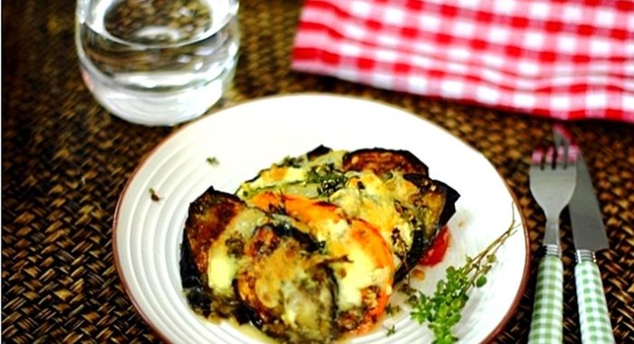 Овощи с моцареллой в духовке