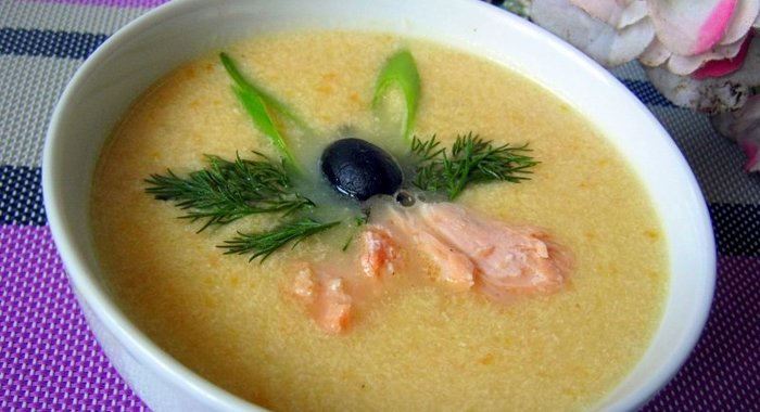 Сливочный суп-пюре с семгой