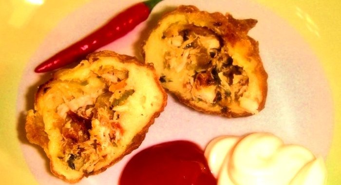 Пирожки с курицей и картошкой