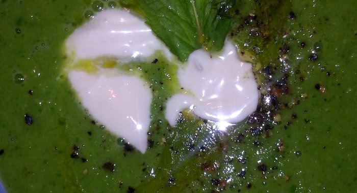 Горохово-мятный суп-пюре