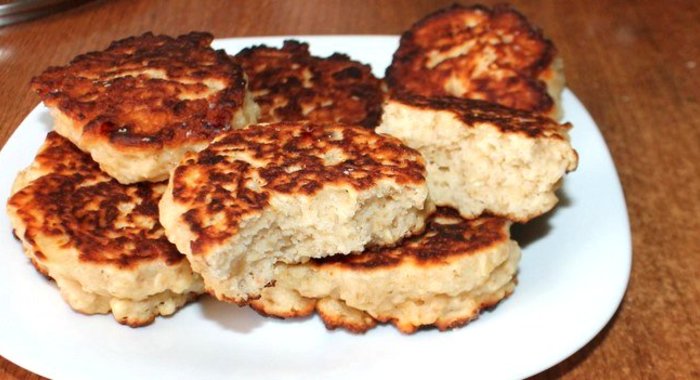 Овсяные оладьи с творогом