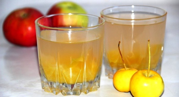 Компот из свежих яблок