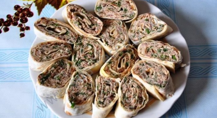 Рулет рыба в лаваше