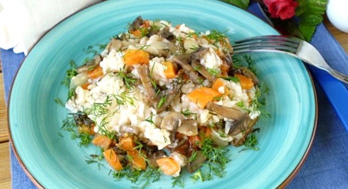 Овощной плов с грибами