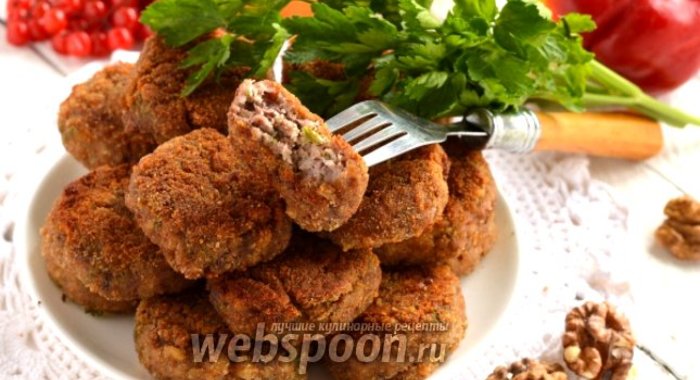 Котлеты с фасолью и орехами
