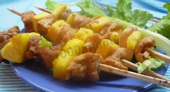Шашлык из курицы по-гавайски