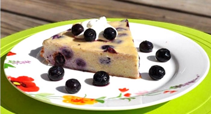 Творожная запеканка с черникой