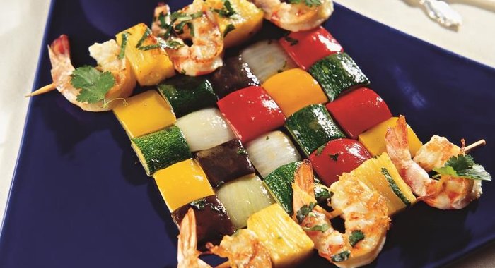 Шашлык с креветками и ананасом