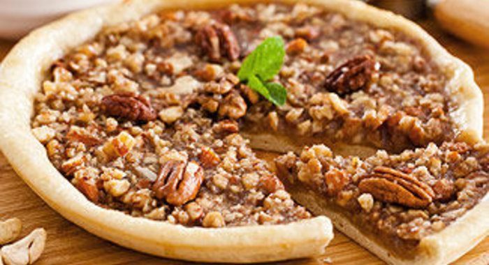 Пицца с орехами и медом в мультиварке