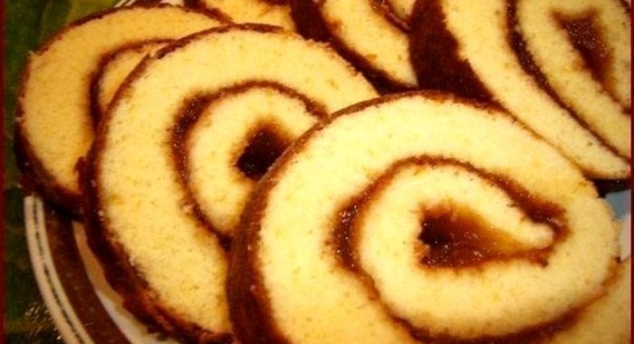 Рулет с начинкой за 5 минут