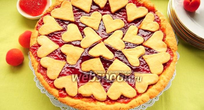 Кростата с абрикосовым мармеладом