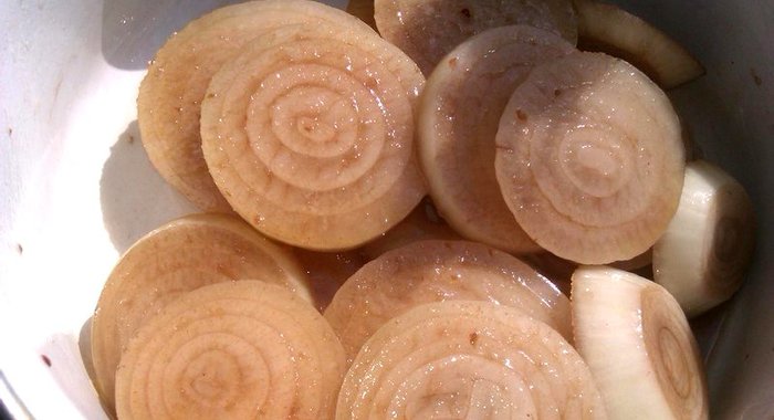 Маринованный лук для шашлыка