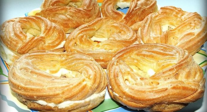 Заварное кольцо с творожным кремом