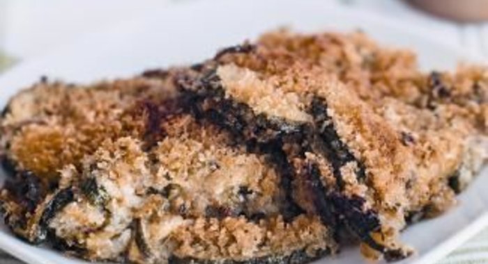 Запеканка из цукини с сальсой верде